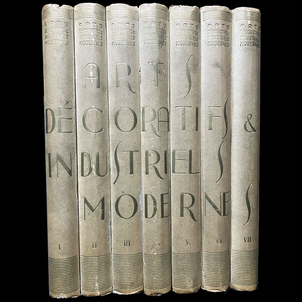 Exposition des Arts Décoratifs, Paris 1925 - Encyclopédie des Arts Décoratifs et Industriels Modernes