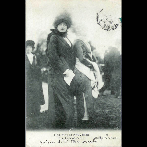 La mode nouvelle, la jupe culotte aux courses (1911)