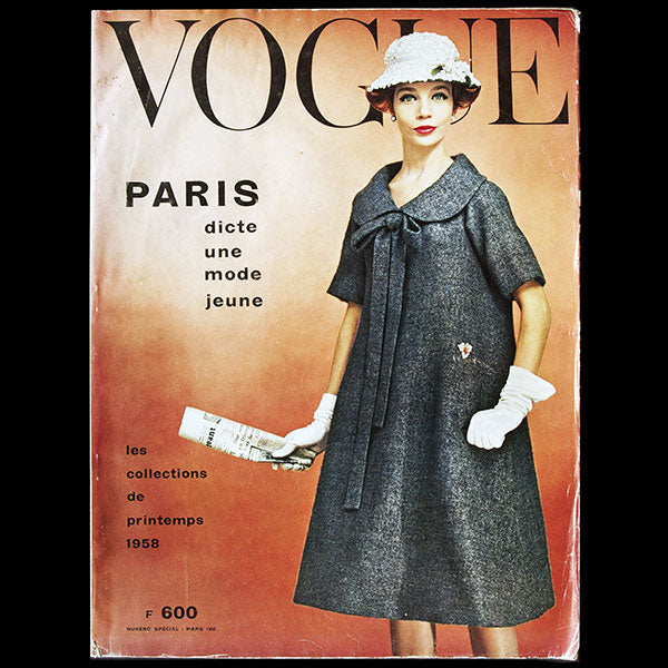 Vogue France (mars 1958), couverture de William Klein