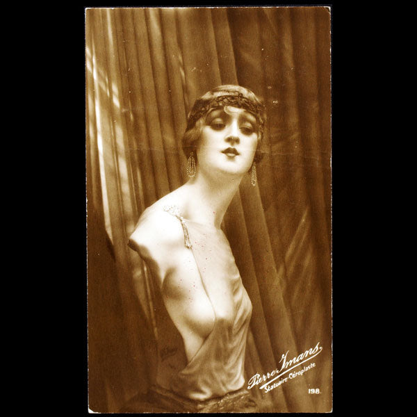 Pierre Imans - photographie d'un buste de femme (circa 1920-1930)