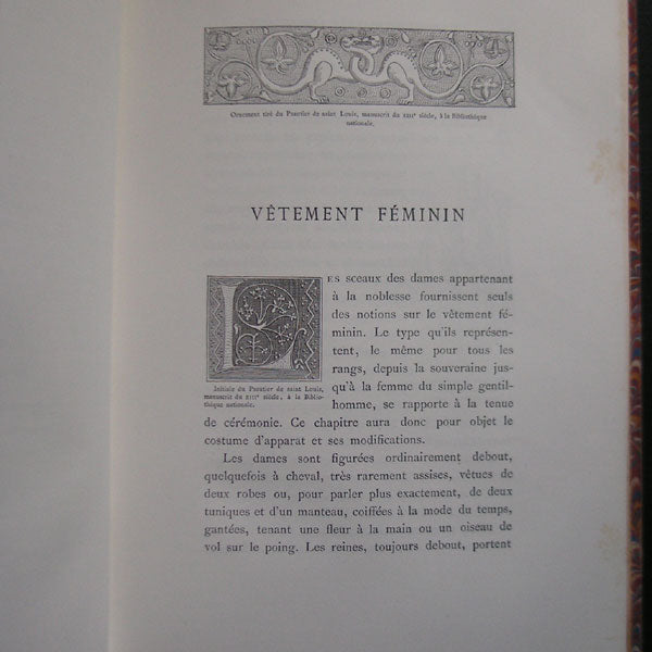 Demay - Le Costume au Moyen-Age d'après les sceaux (1880)