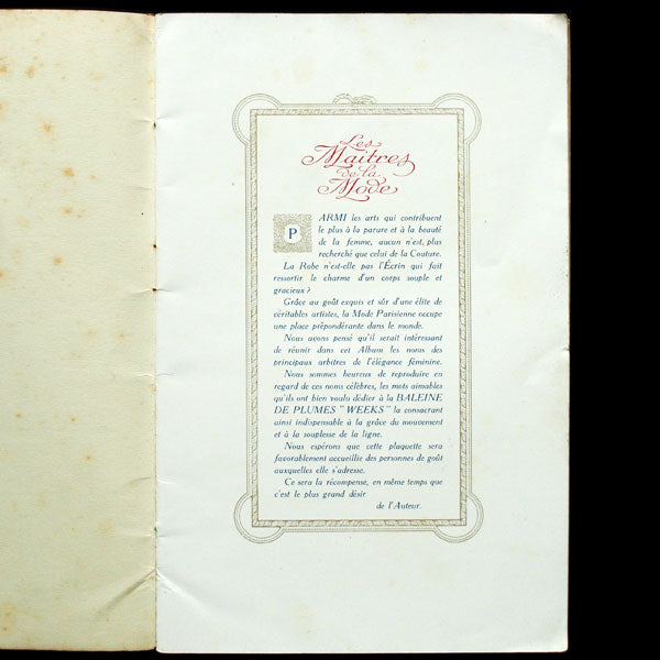 Les Maîtres de la Mode (Paquin, Beer, Worth, etc.), illustrations de Toussaint pour la baleine de plumes Weeks (1908)