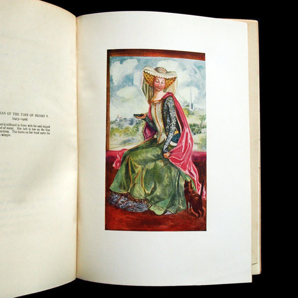 English Costume Painted and Described by Dion Clayton Calthrop, exemplaire d'Erté