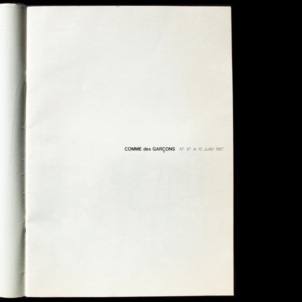 Comme des Garçons, n°97 le 10 juillet 1987, photographies de Peter Lin