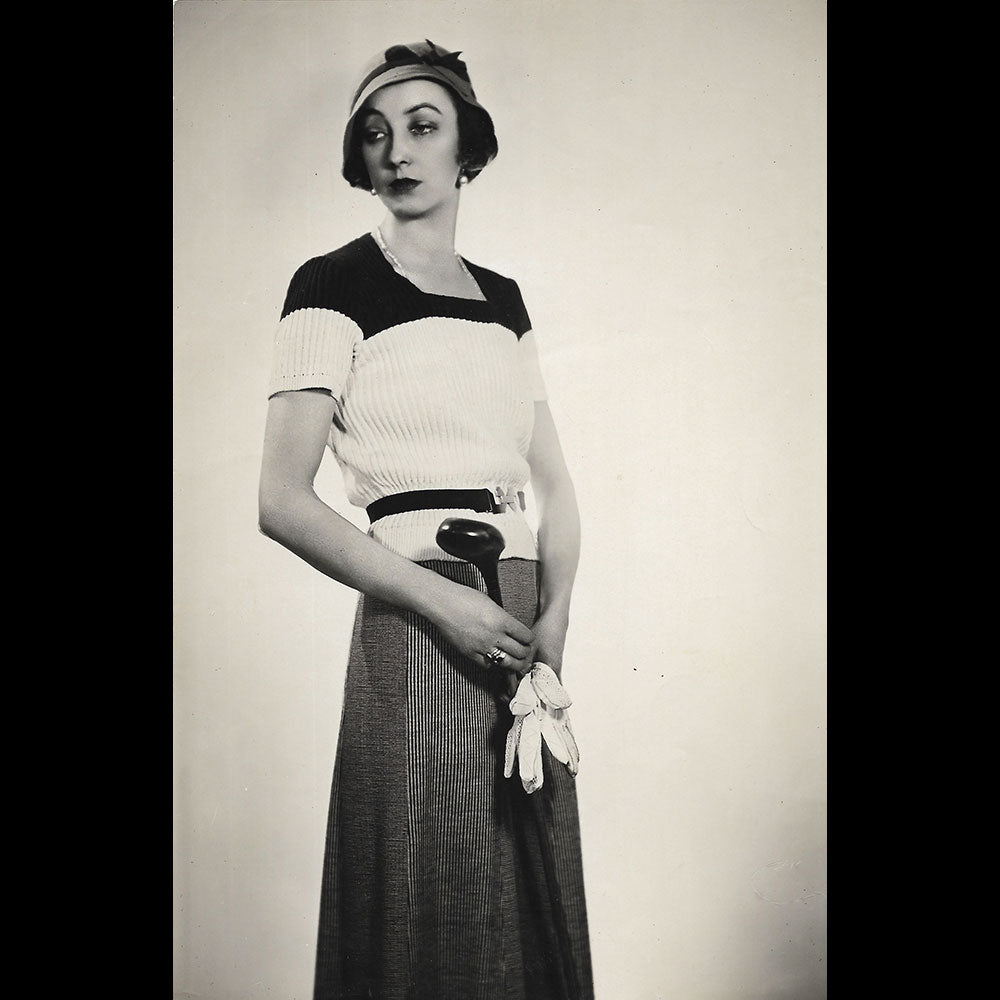 Chantal - Saint-Cloud, tenue de golf portée par la Comtesse Liza Grabbe, tirage de Luigi Diaz (1932)