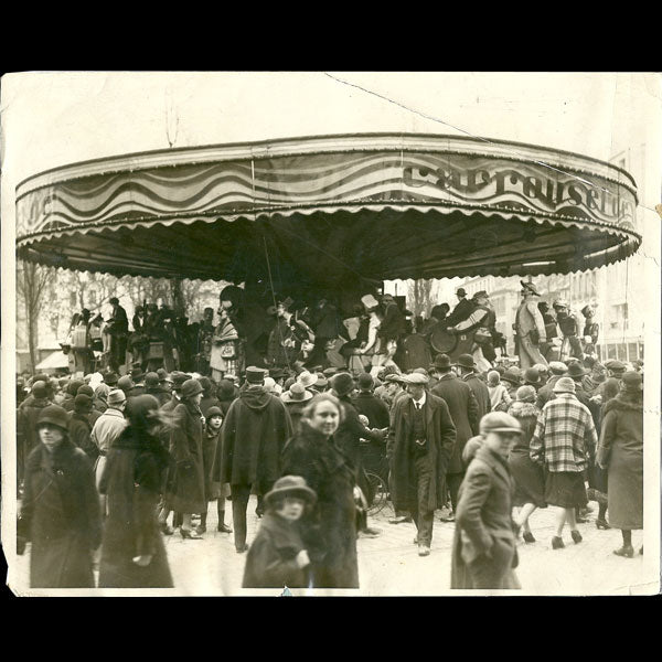 Carrousel de la Vie Parisienne de Paul Poiret (1926)