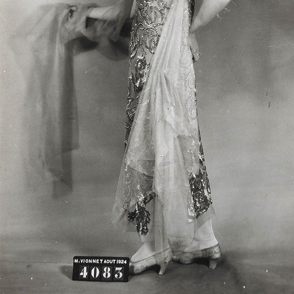 Vionnet - Robe brodée (1924)