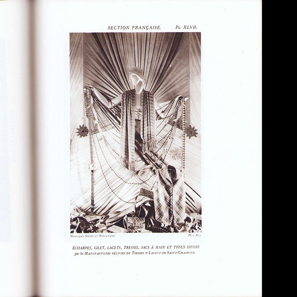 Exposition des Arts Décoratifs, Paris 1925 - Encyclopédie des Arts Décoratifs et Industriels Modernes