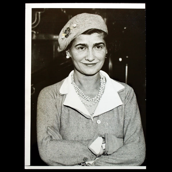 Coco Chanel au béret, tirage effectué en 1936 d'un portrait réalisé autour de 1930