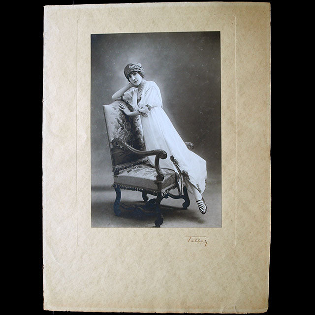 Lanvin - Mademoiselle Eve Lavalliere, photographie du Studio Talbot (1912)