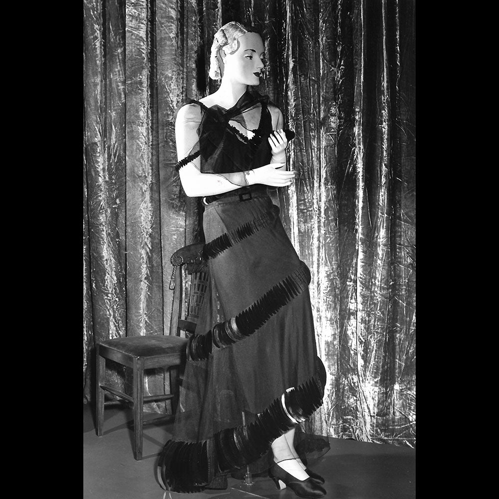 Mainbocher - Robe du soir de 1935 (1944)