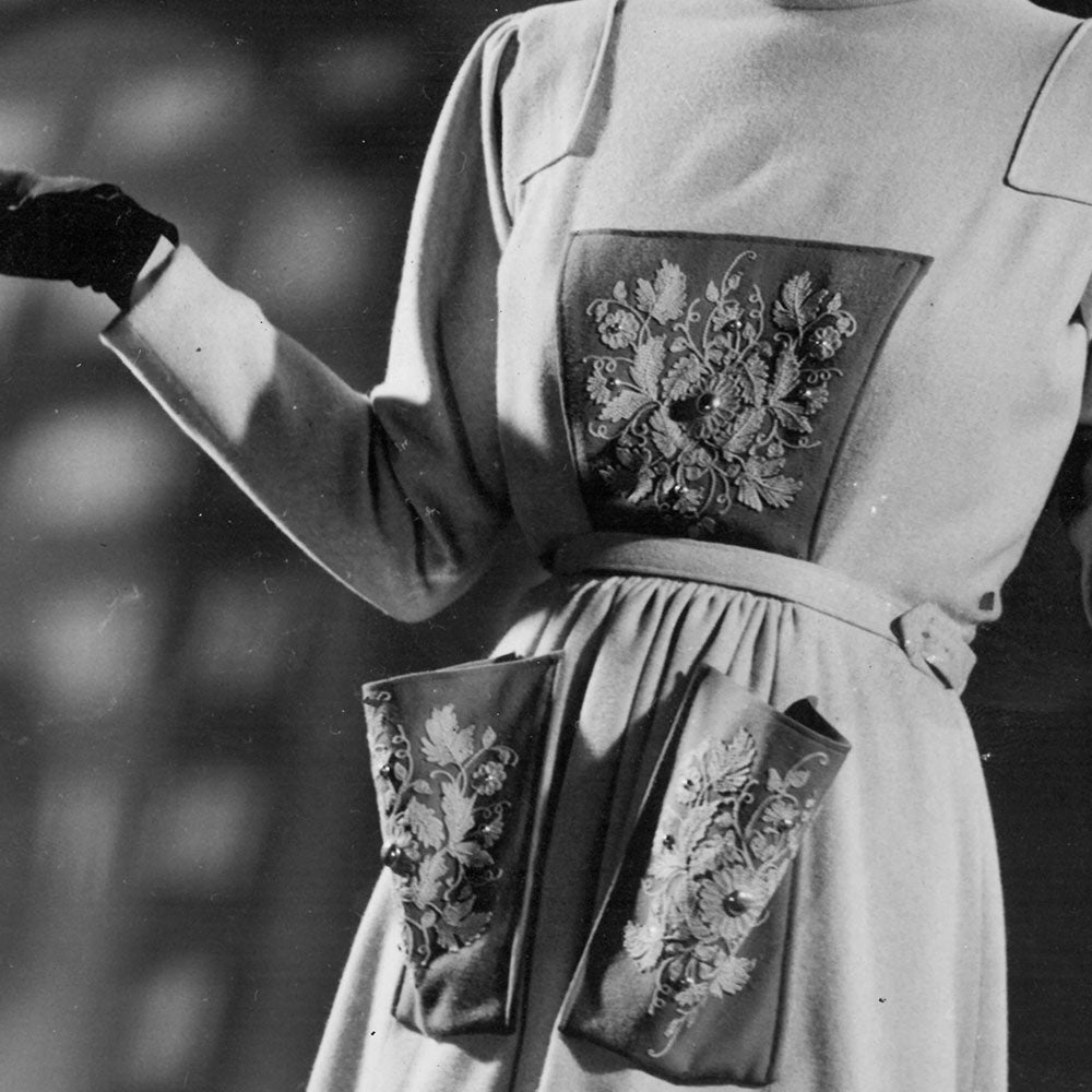 Jeanne Lanvin - Robe brodée - tirage de Philiberte de Flaugergues (1941)