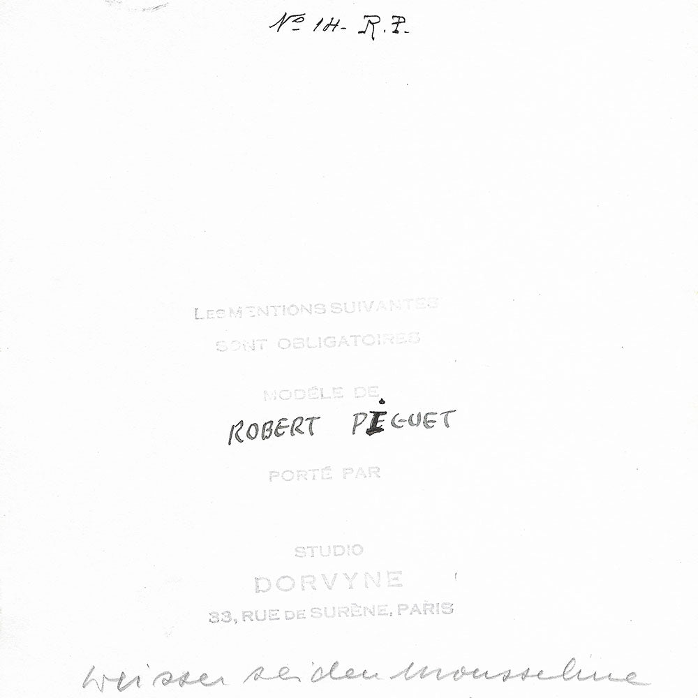Robert Piguet - Robe de mousseline portée par la Comtesse Grabbe, tirage de Dorvyne (1934)