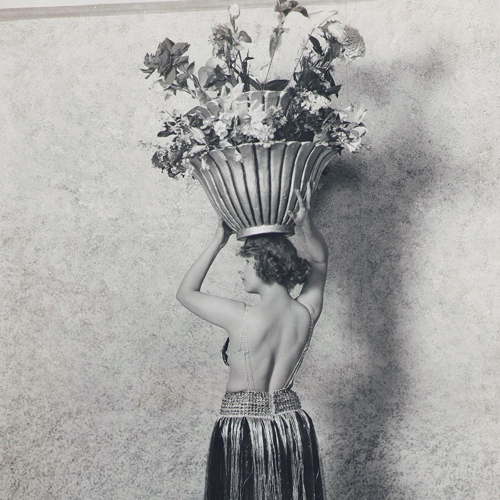 Poiret - Jean Barnette dans un costume d'Afgar (1920)