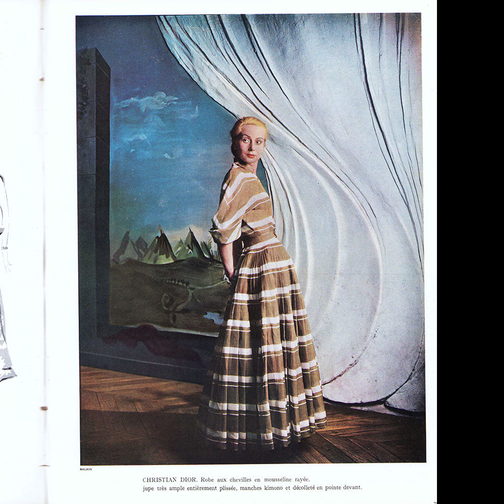 Vogue France - Réunion d'articles de numéros des années 1947, 1948, 1949 et 1950