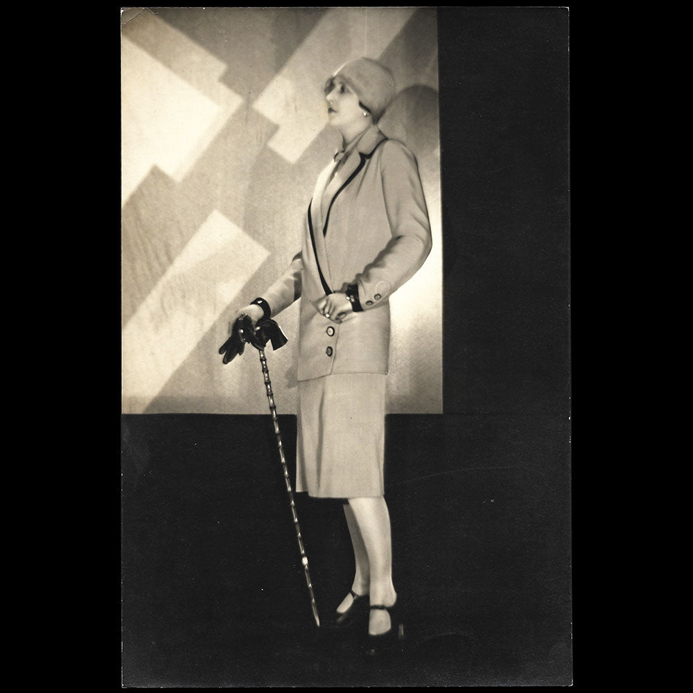 Drecoll - Ensemble de jour, tirage de Scaioni (1927)