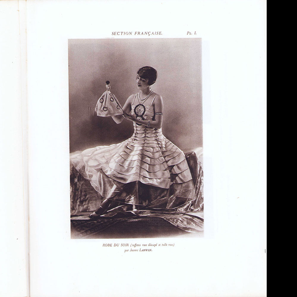 Exposition des Arts Décoratifs Paris 1925 - Rapport général classe 20 à 24, Parure