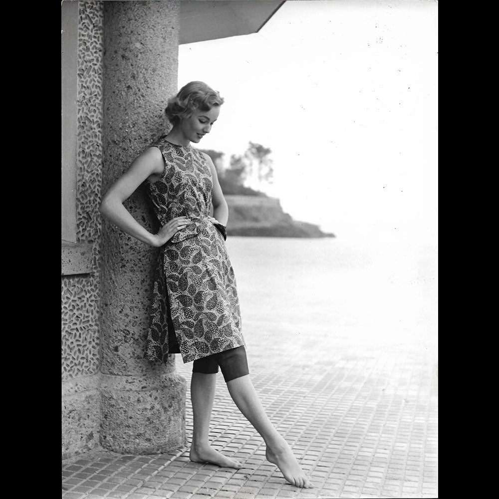 Jacques Heim - Manteau de plage, tirage de Louis René Astre (1955)