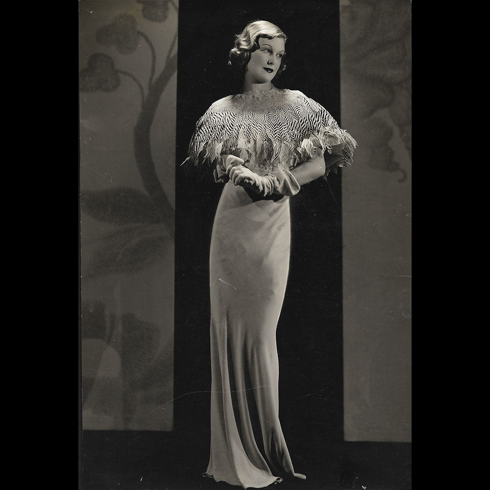 Molyneux - Robe du soir et cape de plumes de faisan (1933)