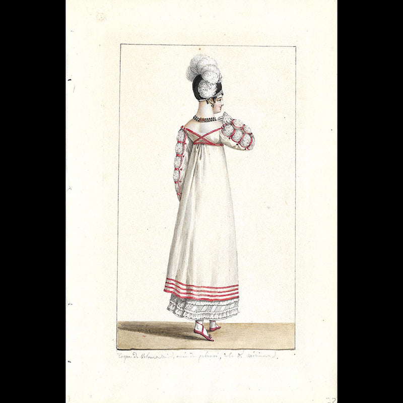 Toque de velours noir, robe de Merinos - Dessin pour un périodique de mode (1800-1810s)