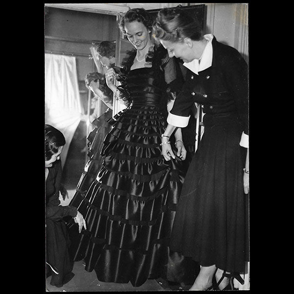 Raphael - Robe de fiançailles de la Princesse Anne de Bourbon-Parme (1948)