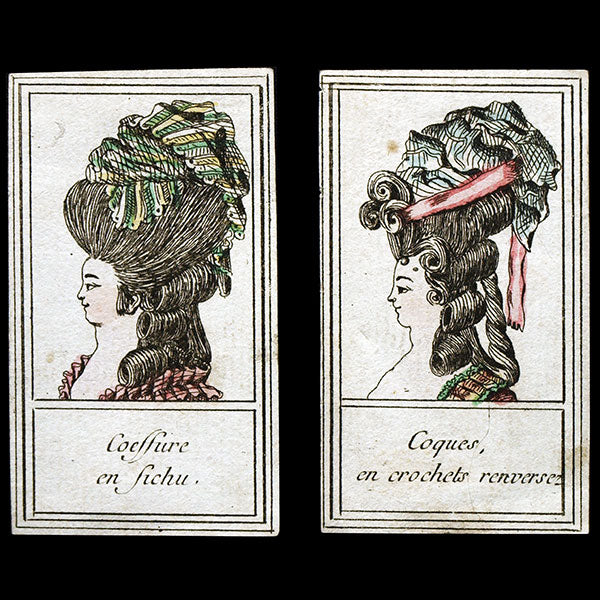 Coques en crochets renversés, Coiffure en fichu, ensemble de 2 gravures (circa 1780)