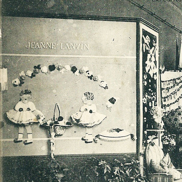 Exposition des Cocardes de Mimi Pinson par Chéruit, Callot, Groult, Lanvin (1915)