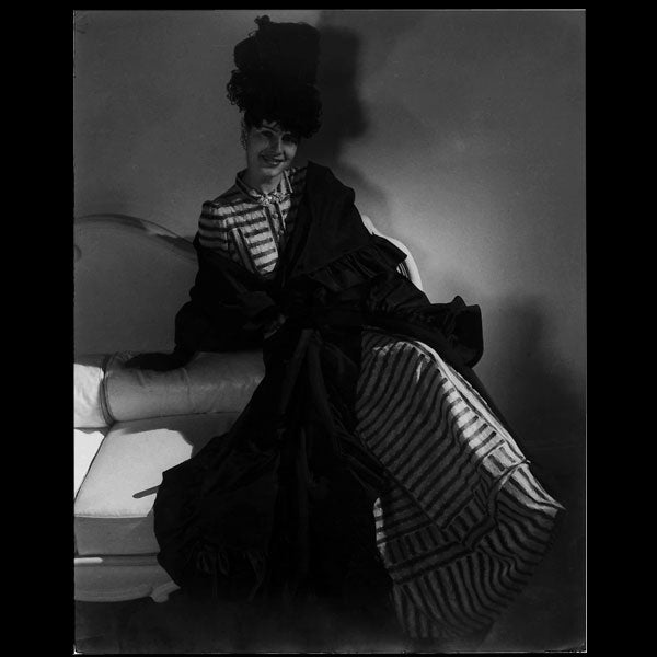 Balenciaga - Robe à rayures, ensemble de 4 photographies pour Fémina d'Hermann Landshoff (1938)