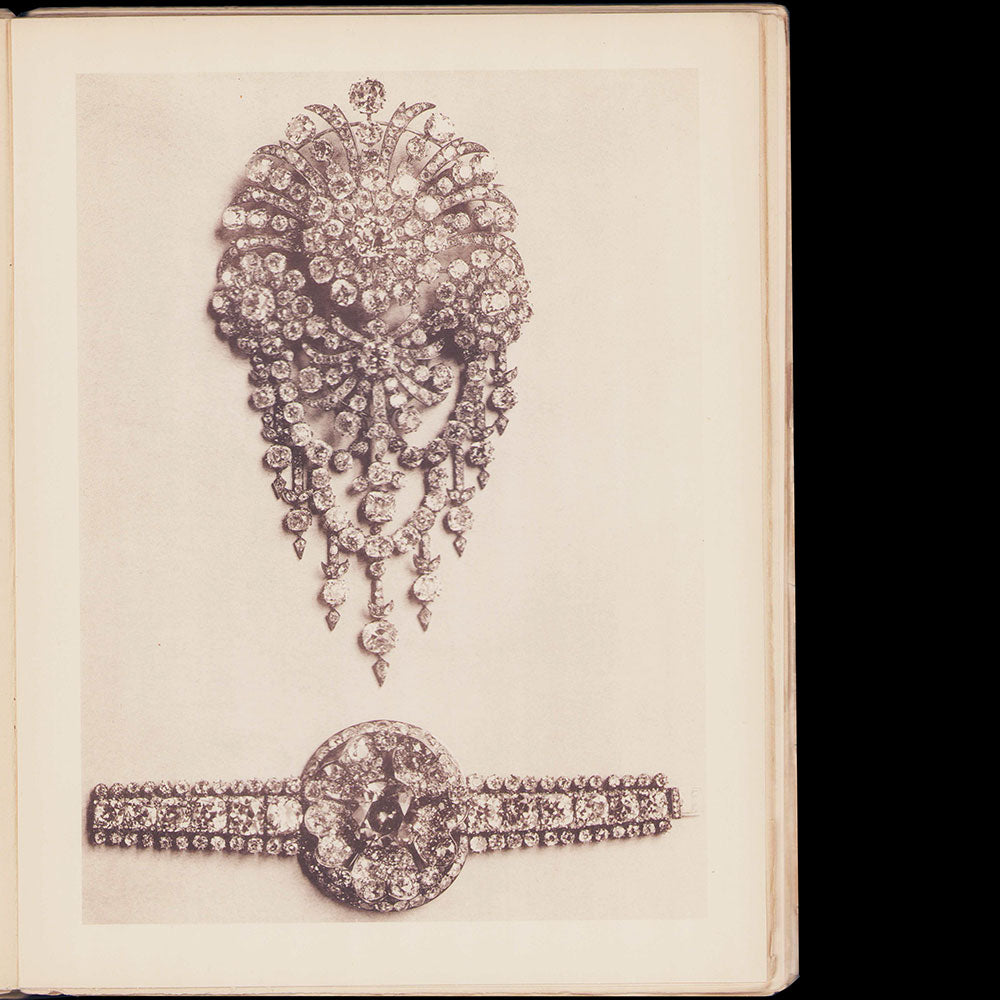 Catalogue des Perles, Pierreries, Bijoux et objets d'art précieux le tout ayant appartenu à S.M. le Sultan Abd-Ul-Hamid II (1911)