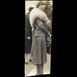 Agnès - Portraits de la modiste aux courses (1928)