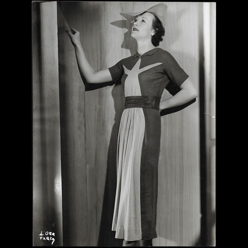 Alix (Madame Grès) - Robe du soir, tirage de D'Ora (circa 1937)