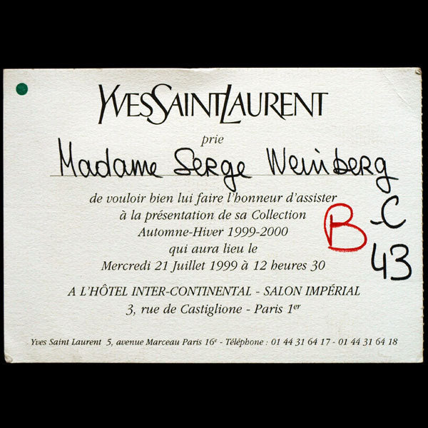 Carton d'invitation au défilé Yves Saint-Laurent du 21 juillet 1999, collection Automne-Hiver 1999-2000