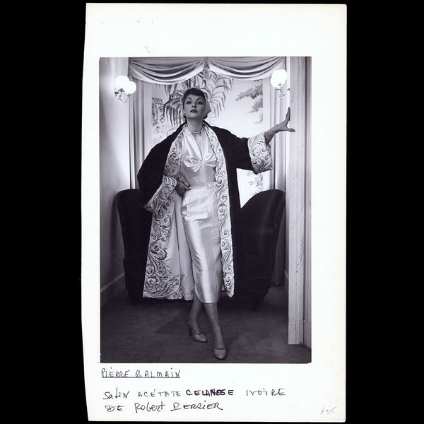 Pierre Balmain - Robe cocktail en tissu Robert Perrier (1952)