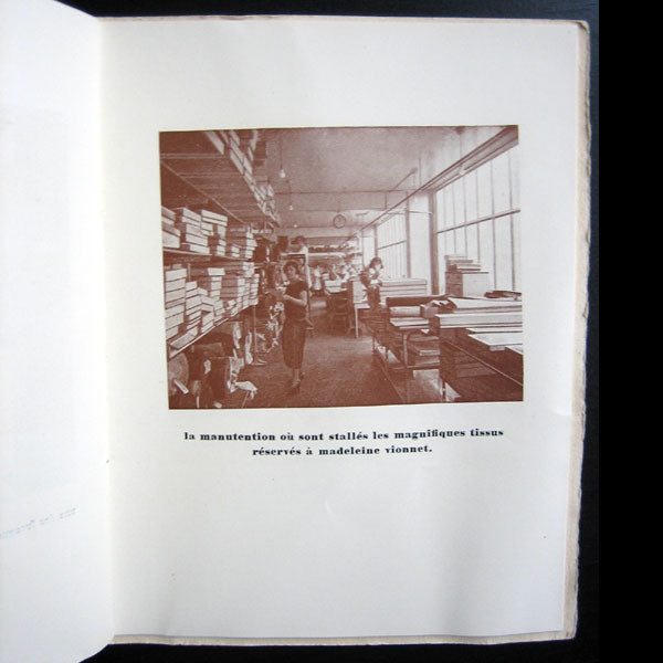Vionnet - Livret de présentation de la maison avenue Montaigne à Paris (circa 1925)