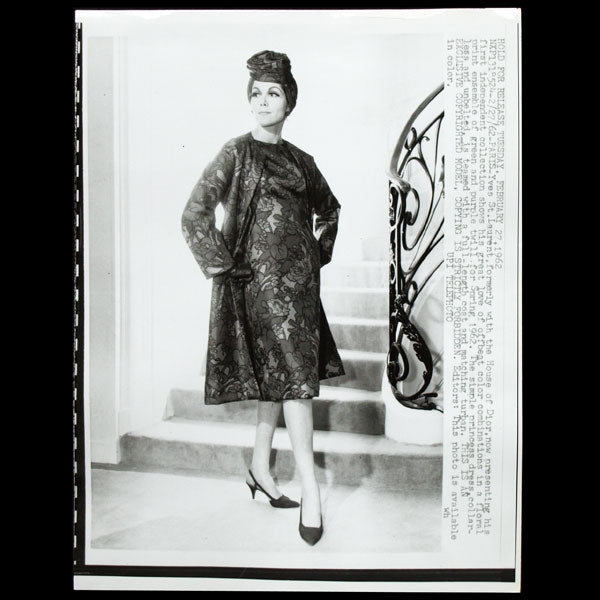 Ensemble d'Yves Saint-Laurent pour le printemps 1962