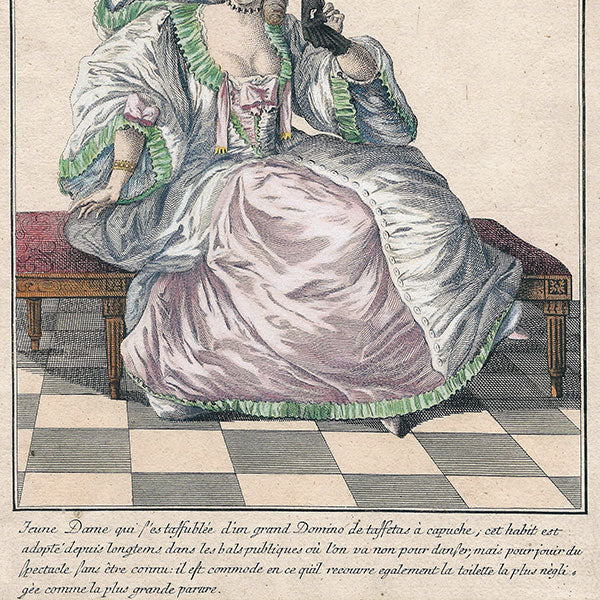 Gallerie des Modes et Costumes Français, 1778-1787, copie d'époque de la gravure n° X 128, Grand Domino de Taffetas à capuche (1779)