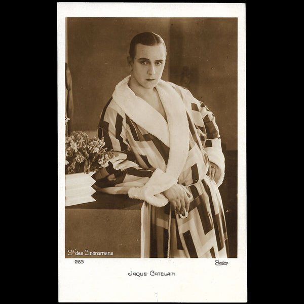 Sonia Delaunay - Peignoir simultané porté par Jaque Catelain (1926)