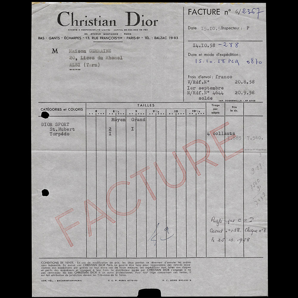 Christian Dior - Réunion de 2 factures d'achat de bas, gants et écharpes (1958)