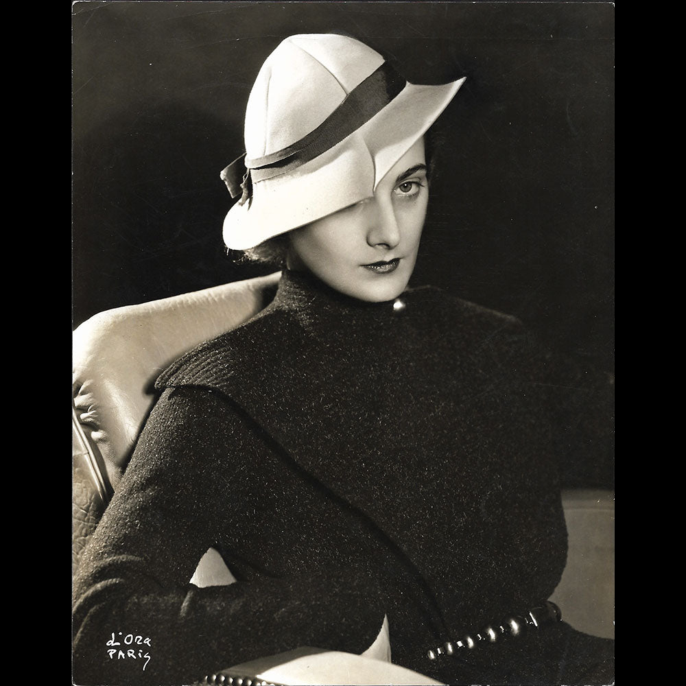 Rose Descat - Chapeau par D'Ora (1934)