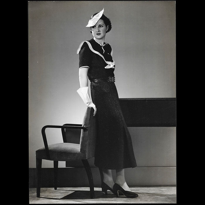 Germaine Lecomte - Robe, tirage du studio Dorvyne (circa 1940s)
