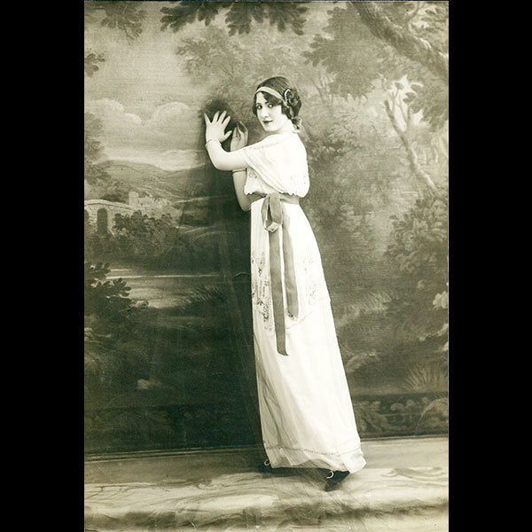 Drecoll - Modèle Chloé, photographie du studio Talbot (circa 1910)