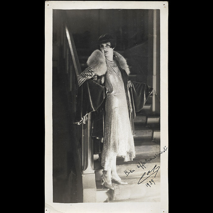 Elégante en robe du soir, 2 portraits d'Annie Coty par G.L. Manuel (1929)
