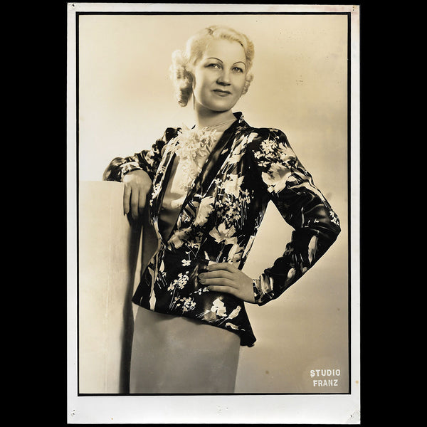 Marcelle Landowska - Ensemble porté par Miss Paris 1935, tirage du Studio Franz