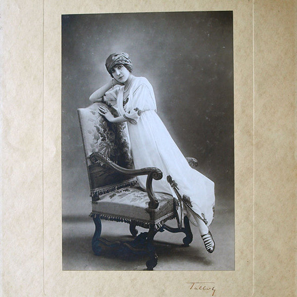 Lanvin - Mademoiselle Eve Lavalliere, photographie du Studio Talbot (1912)