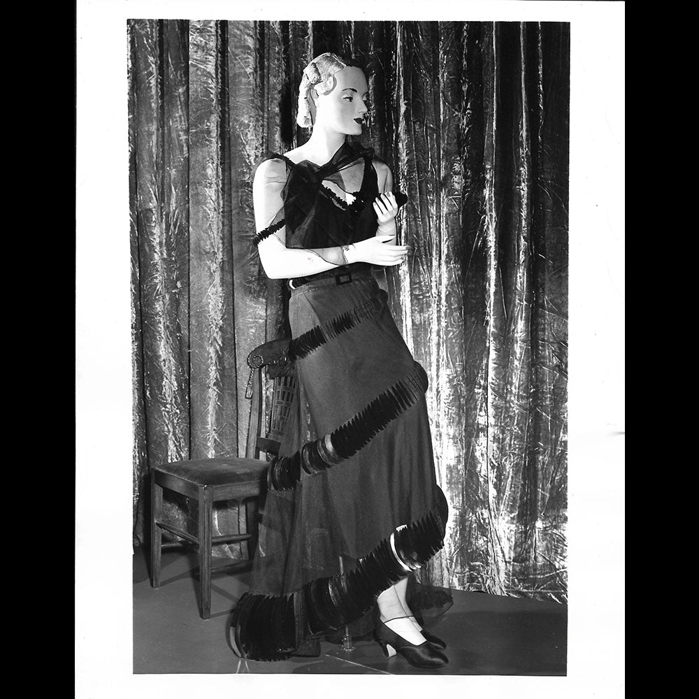 Mainbocher - Robe du soir de 1935 (1944)