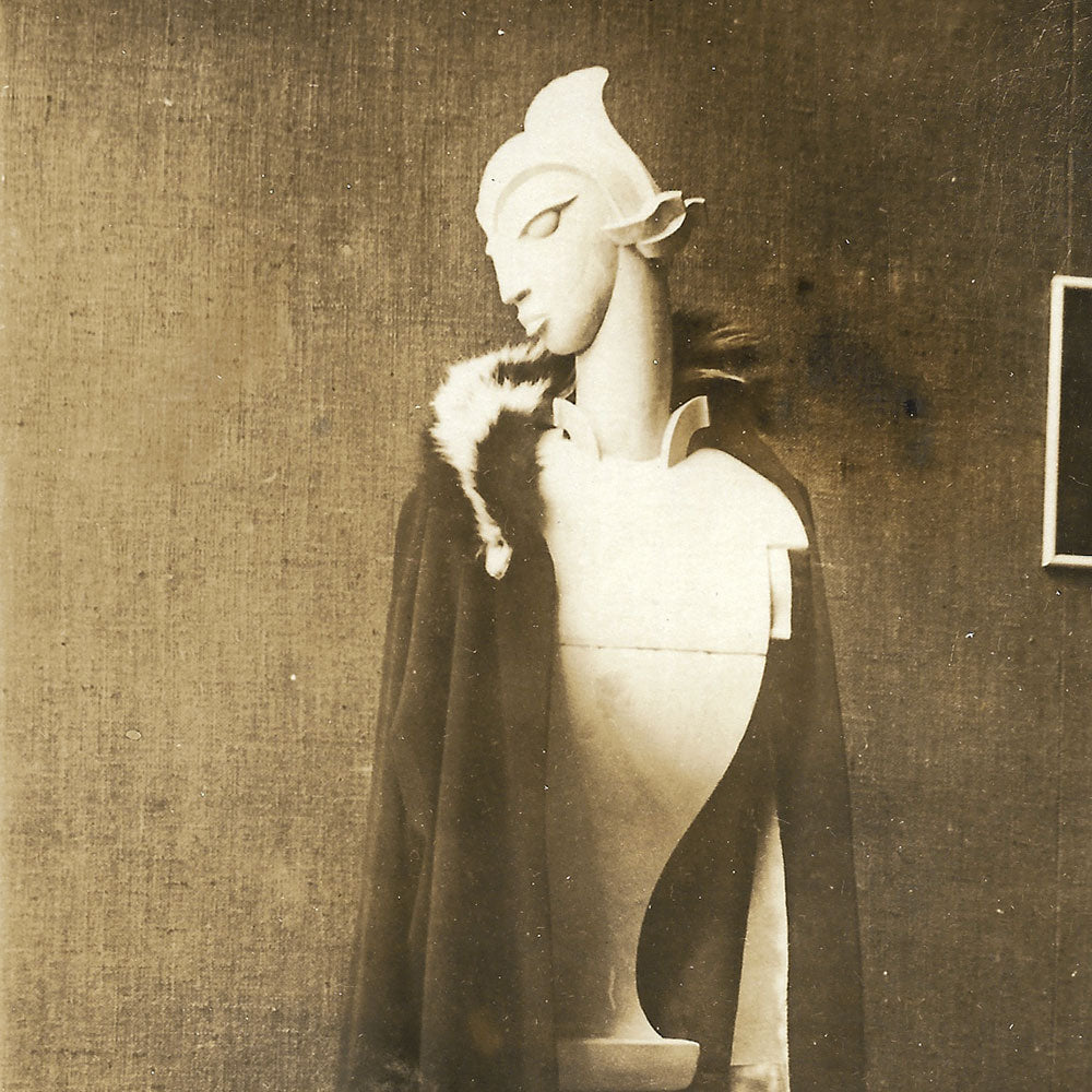 Mannequins d'art - Nouveau type de mannequin d'une maison de mode de Berlin (circa 1925-1930)