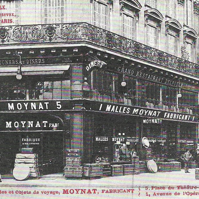 Moynat - Magasin du malletier, 5 place du Théâtre Français à Paris (circa 1910)