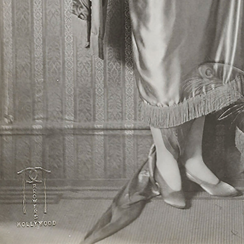 Paul Poiret - Louise Glaum en manteau du soir de Poiret, tirage de Browers (1918)