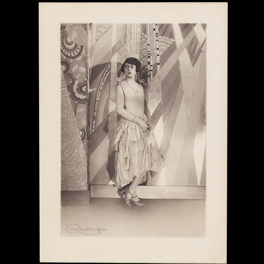 Reutlinger - Portrait d'une élégante (circa 1925)