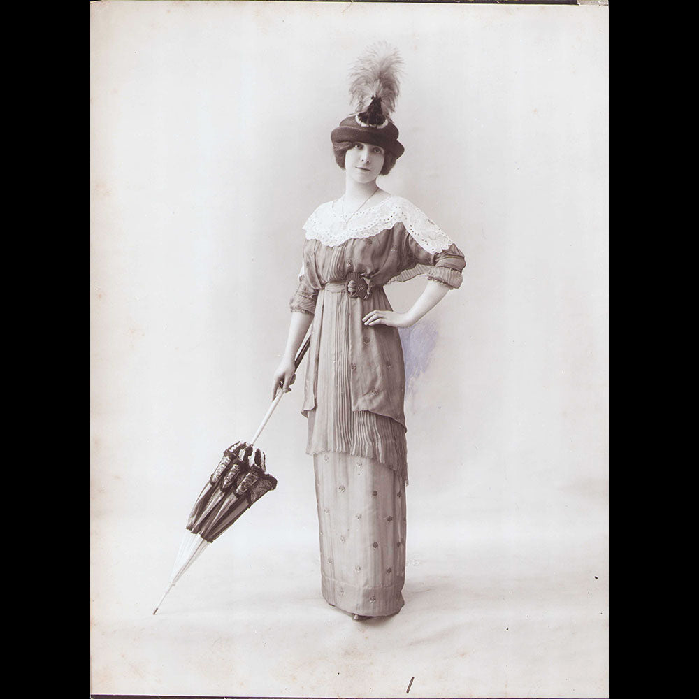 Roizot - Robe de mousseline de soie, photographie du studio Felix (1913)